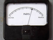 Paris gegen Paris Hilton